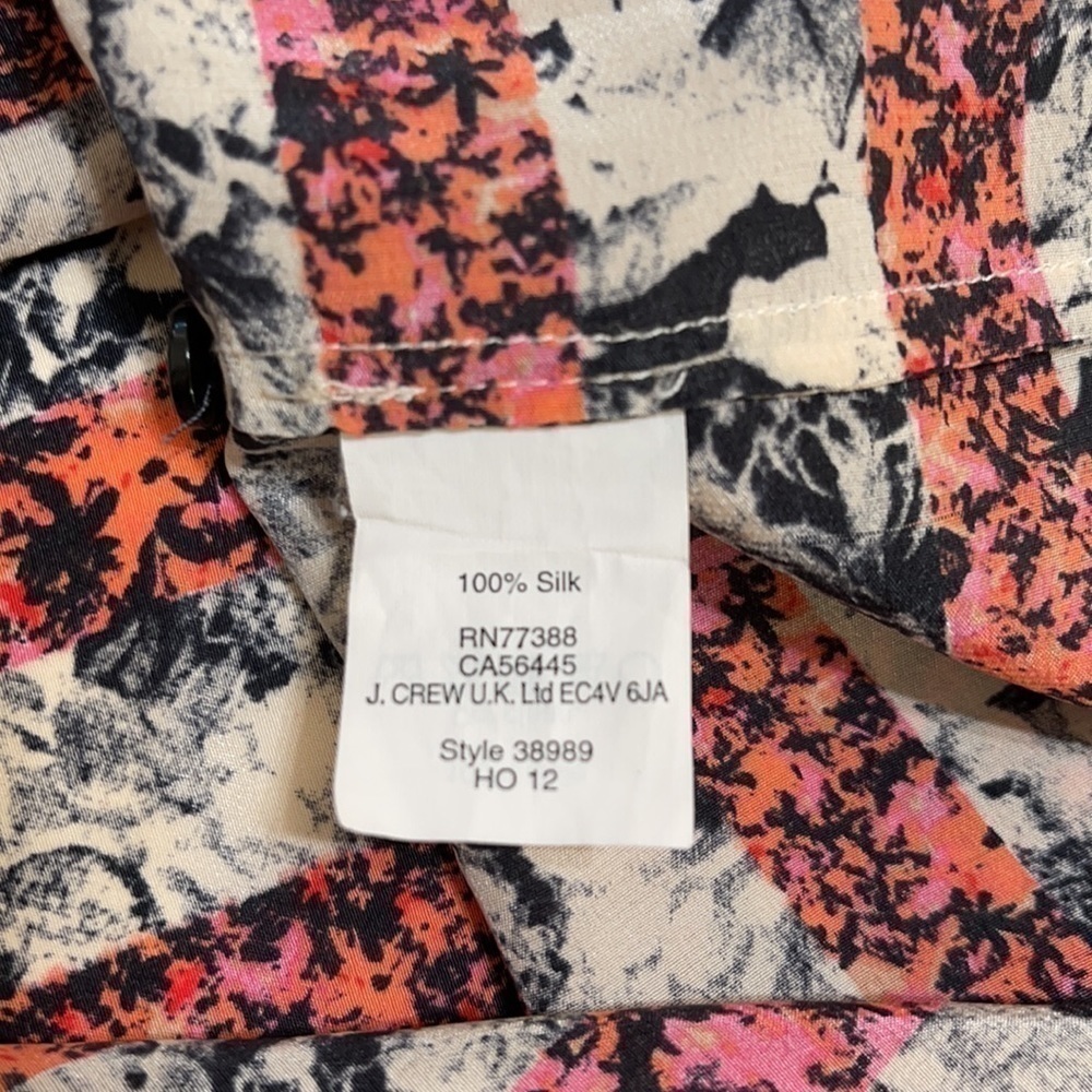 Madewell Black Flower Design 100% Silk Blouse - Picture 6 of 7